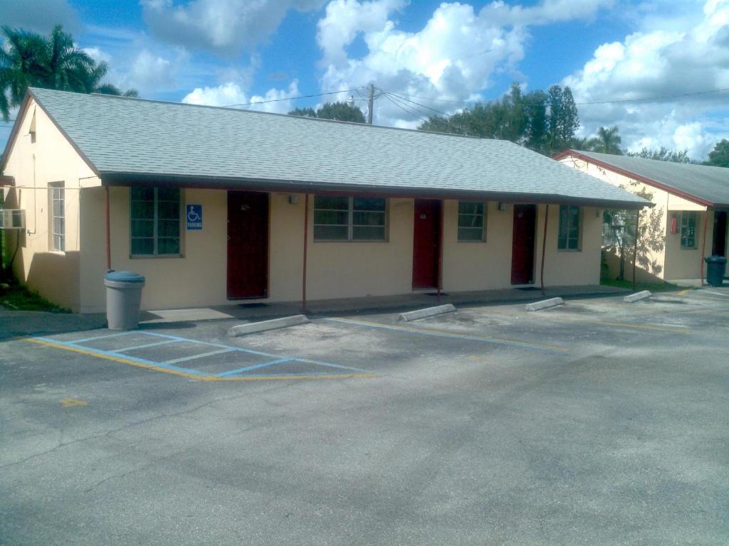 Palm City Motel Fort Myers Eksteriør bilde